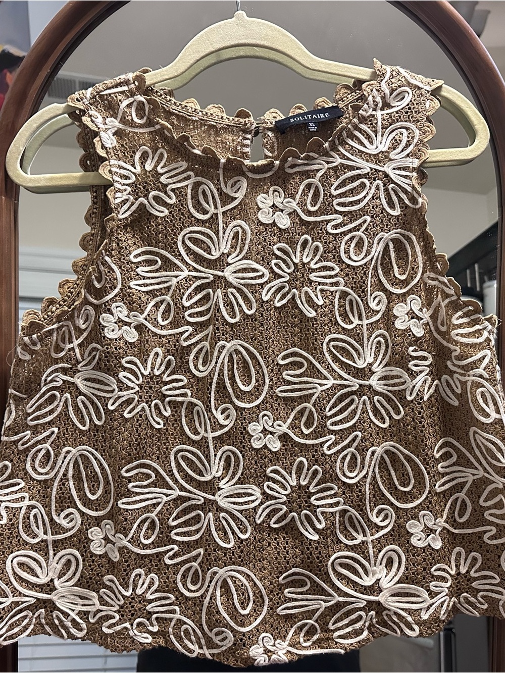 Solitaire Brown Tank Top with Cream Floral Crochet NWOT